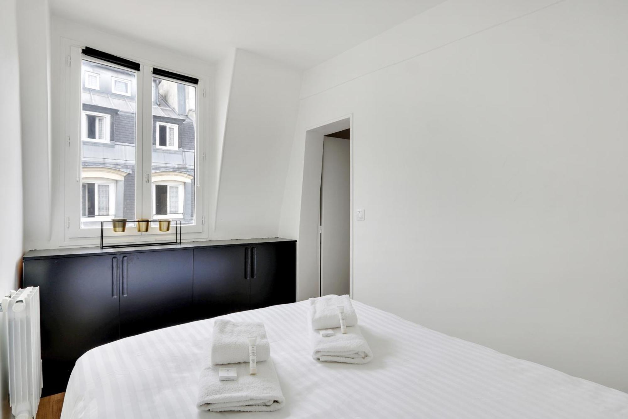 Pick A Flat'S Apartements In Louvre-Rivoli - Rue Du Roule Paris Luaran gambar